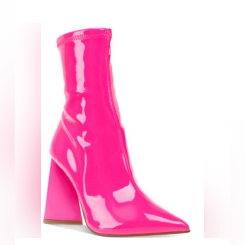 STEVE MADDEN Patent Leather TICKER Hot Pink Bootie 7.5M Revolve SOLD OUT Rare